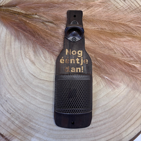 Bieropener met bierdoppenbakje