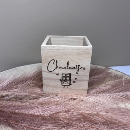 Houten bakje Chocolaatjes